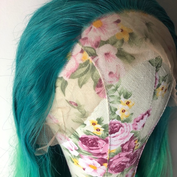 💫 24” GREEN OMBRE BODY WAVY LACE FRONT WIG💫 *NEW